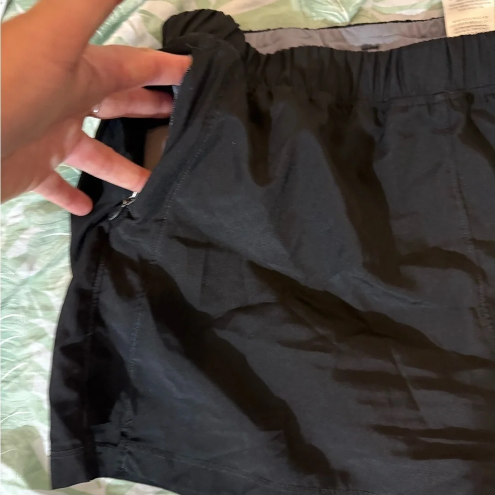 Asics Black Women's Shorts - Picture 3 of 7